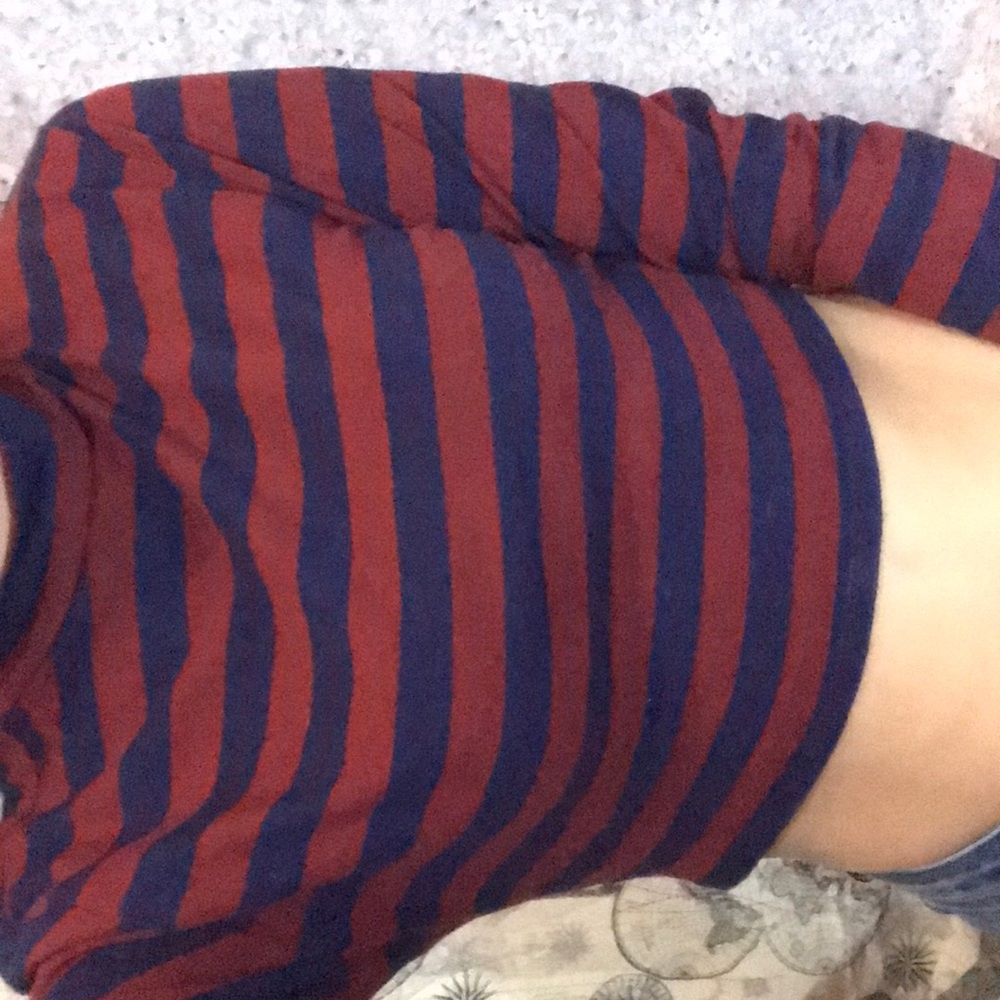Cropped long sleeve